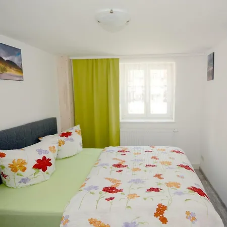 Appartement Grafenblick, Mit Aussicht!